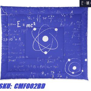 E=m/c2 Comfy, fluffy, and warm Comforter